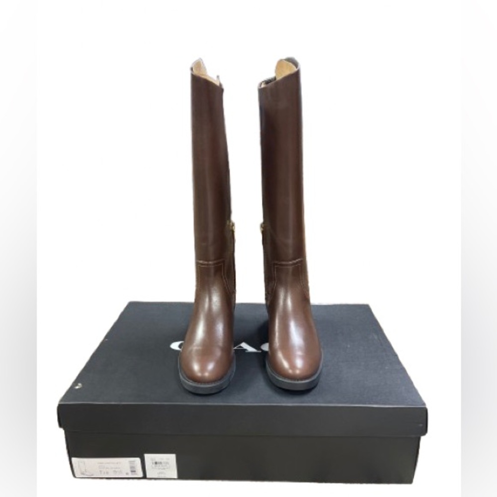 COACH Brown Leather Knee-High Boots
Women's Park Tall Round Toe Boots - Picture 8 of 15